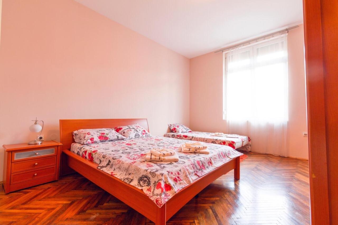 Apartment Sofija นิส ภายนอก รูปภาพ