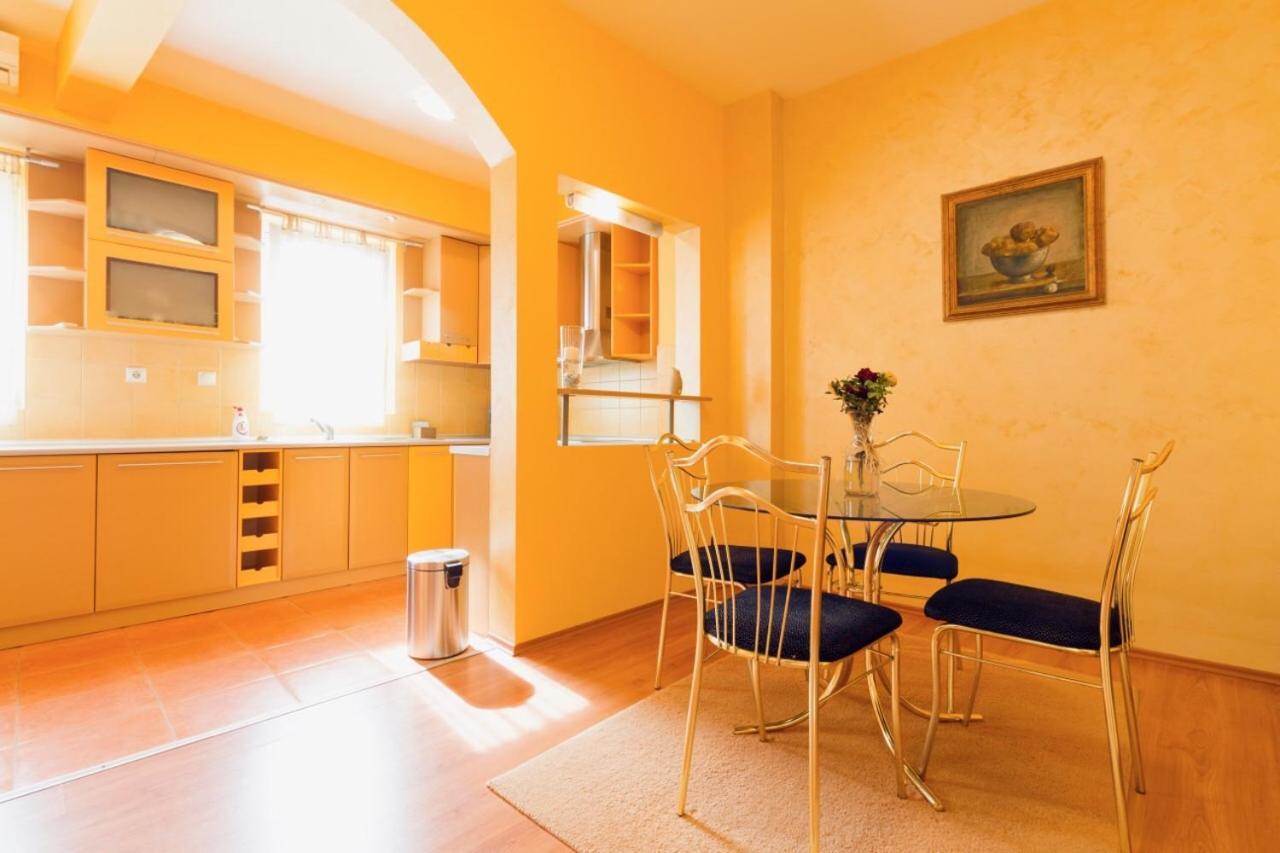 Apartment Sofija นิส ภายนอก รูปภาพ