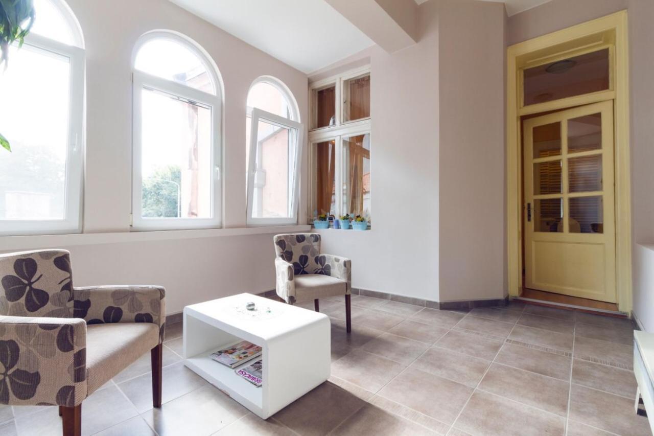 Apartment Sofija นิส ภายนอก รูปภาพ